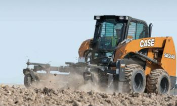 Case sv300 skid steer